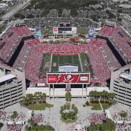 Blooming Journey In Tampa Bay!アパートメント エクステリア 写真